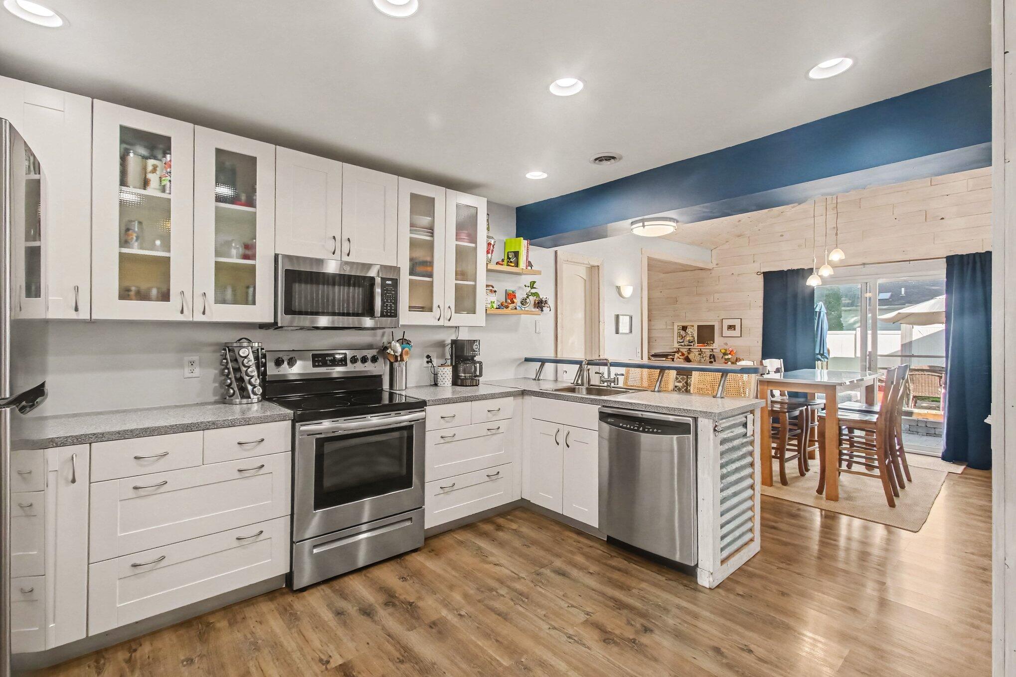 111 Aylworth Court South Haven MI 49090