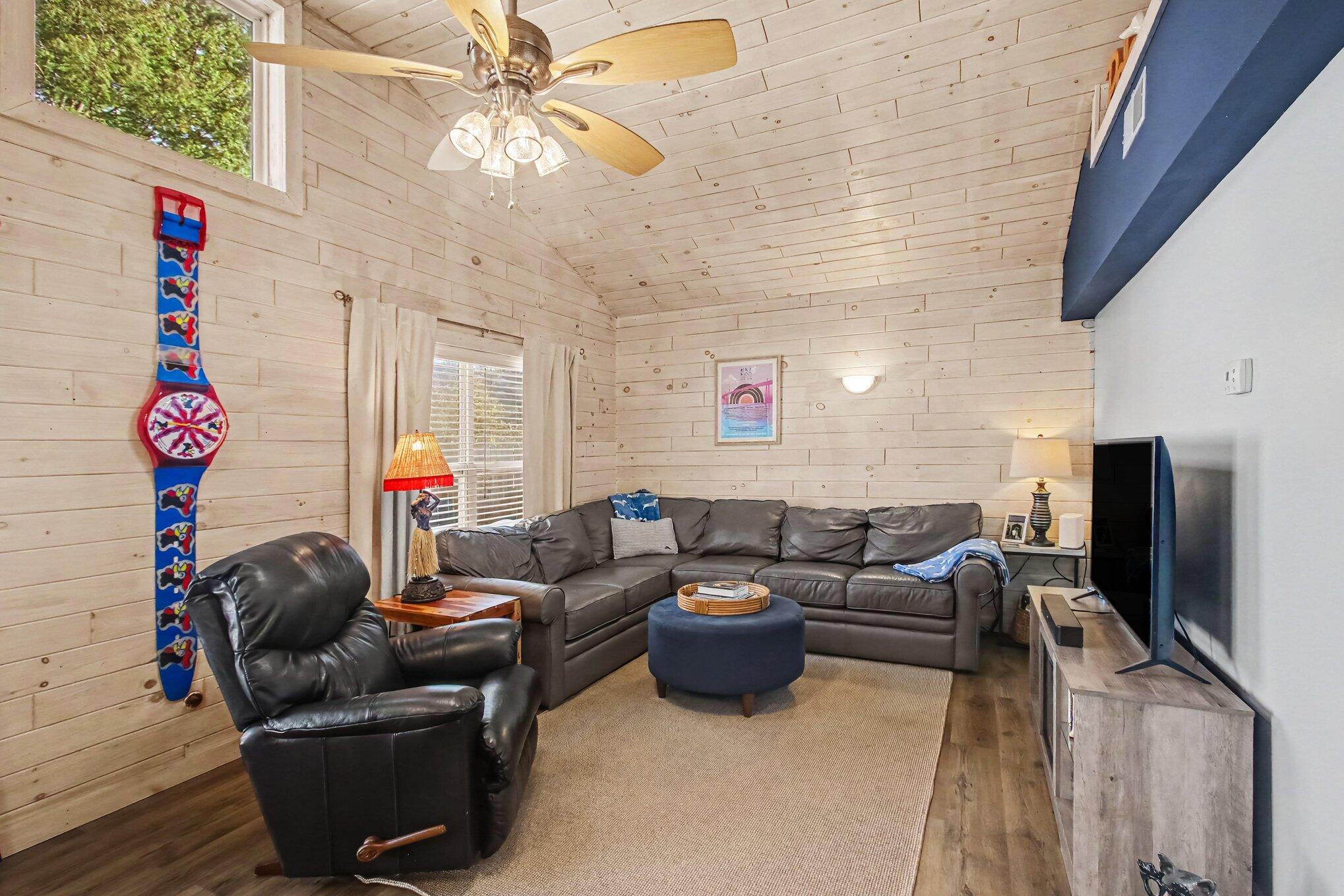 111 Aylworth Court South Haven MI 49090