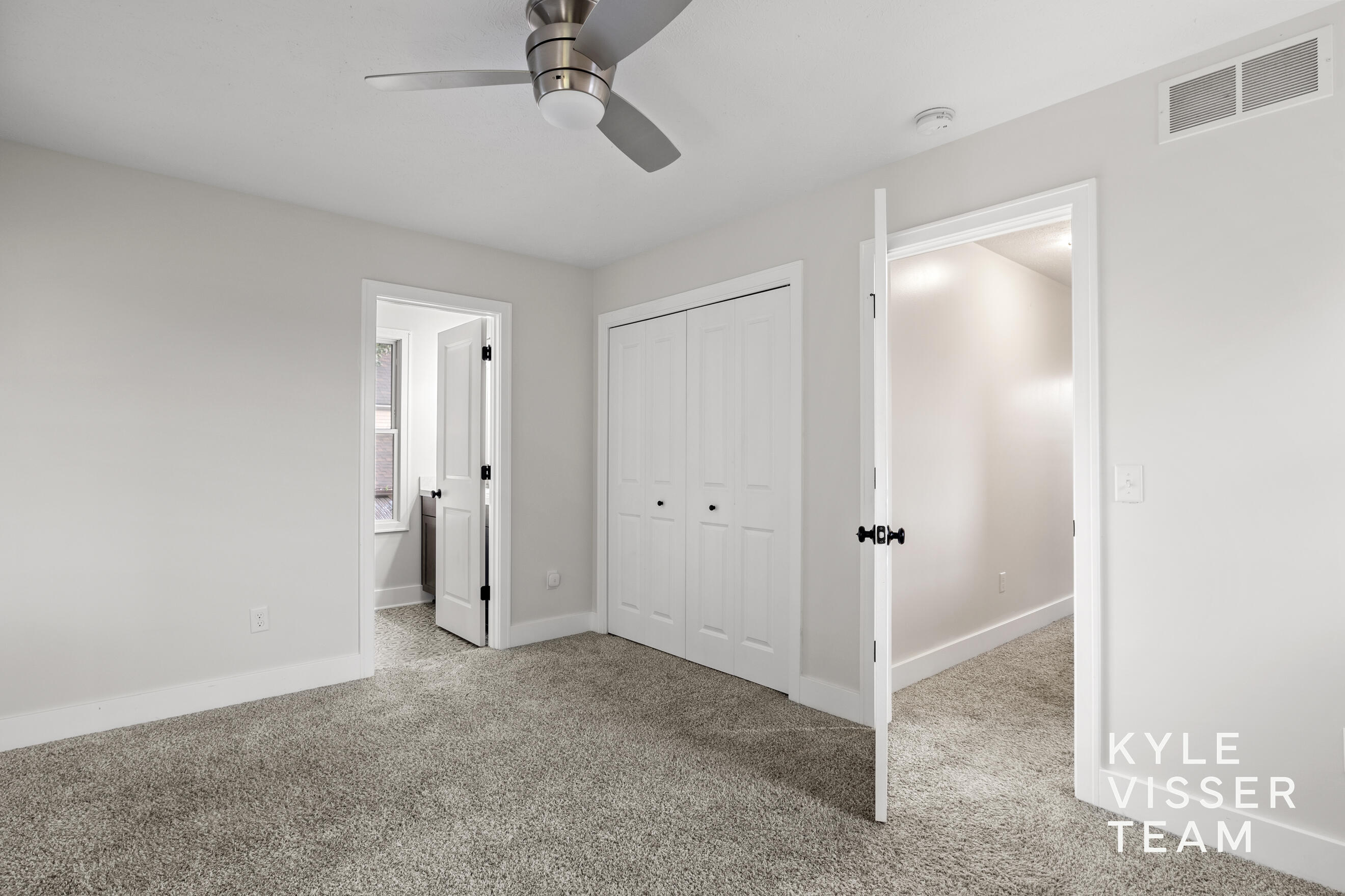 329 Visser Place SE Grand Rapids MI 49506