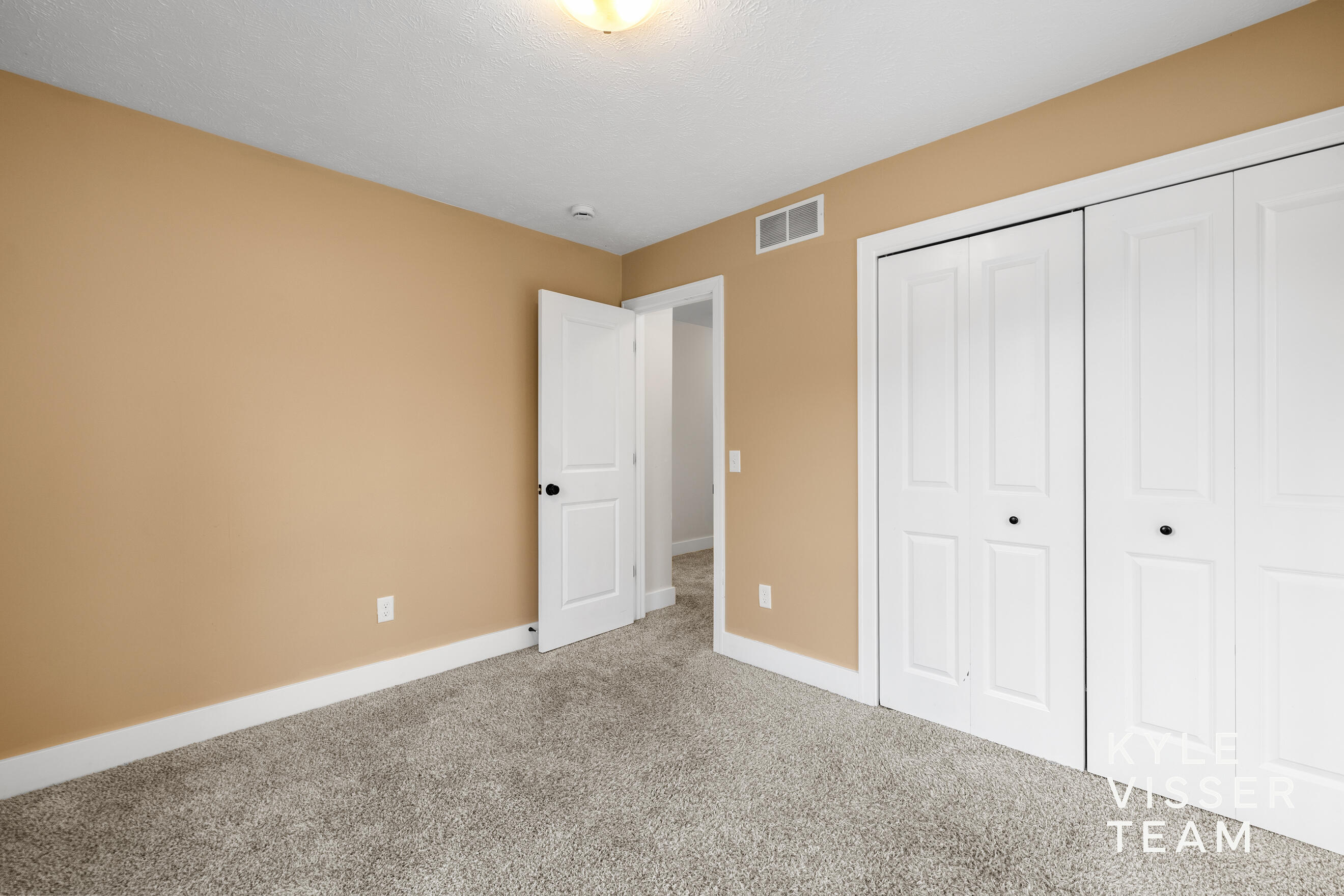329 Visser Place SE Grand Rapids MI 49506