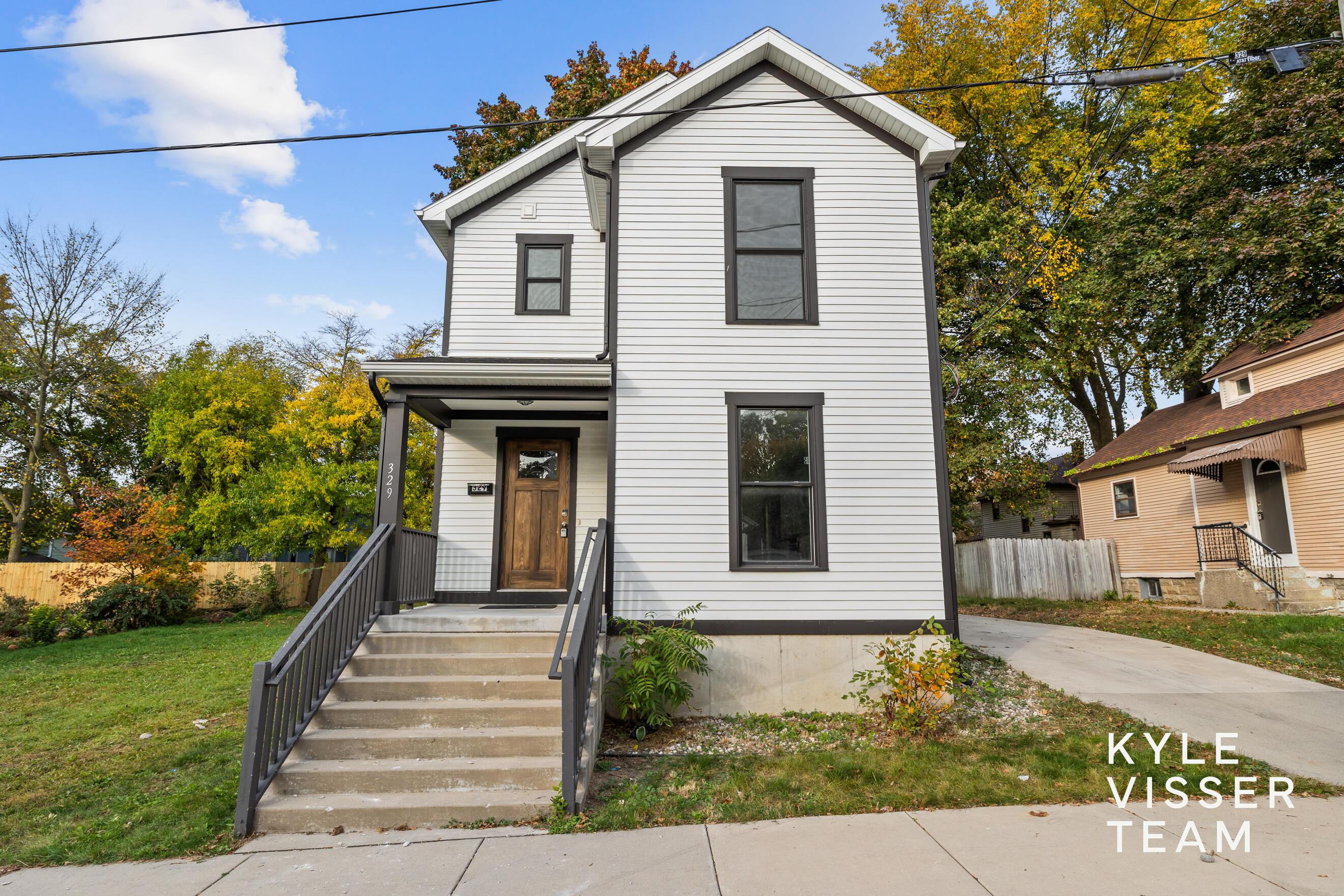 329 Visser Place SE Grand Rapids MI 49506