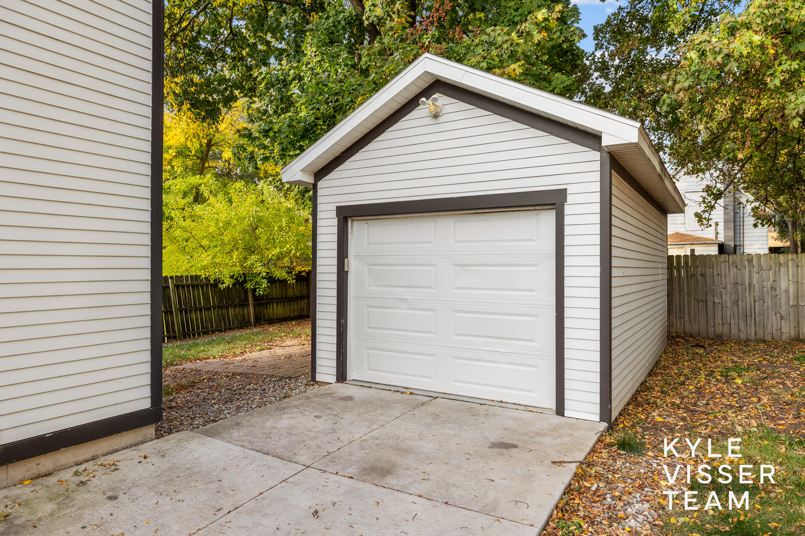 329 Visser Place SE Grand Rapids MI 49506