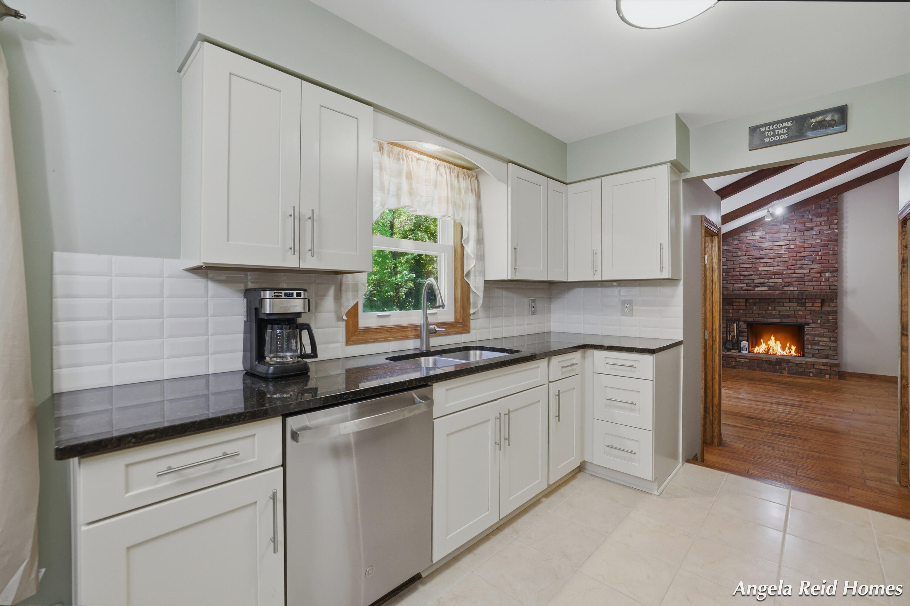 11622 8th Avenue NW Grand Rapids MI 49534