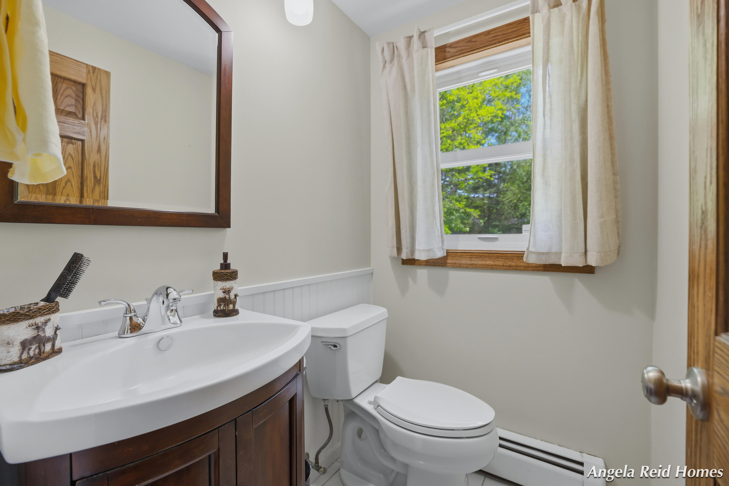 11622 8th Avenue NW Grand Rapids MI 49534