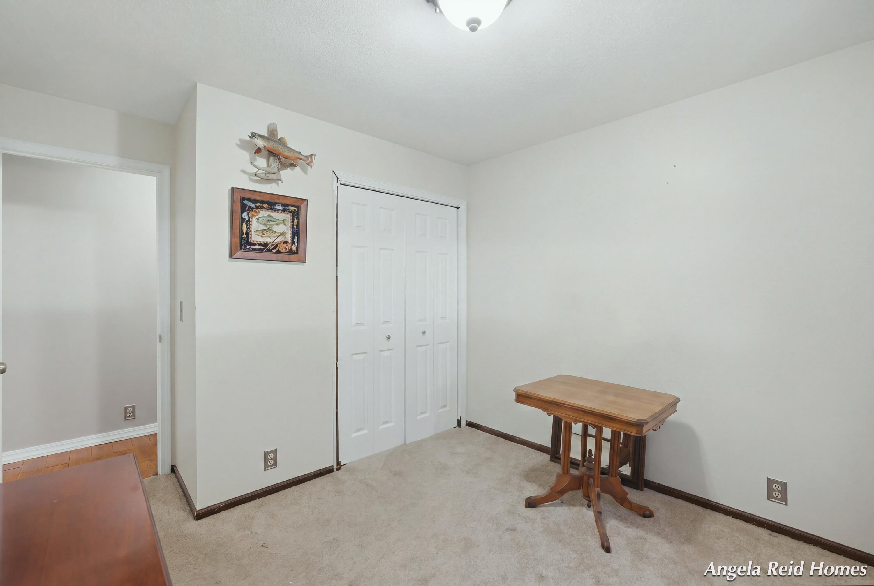11622 8th Avenue NW Grand Rapids MI 49534