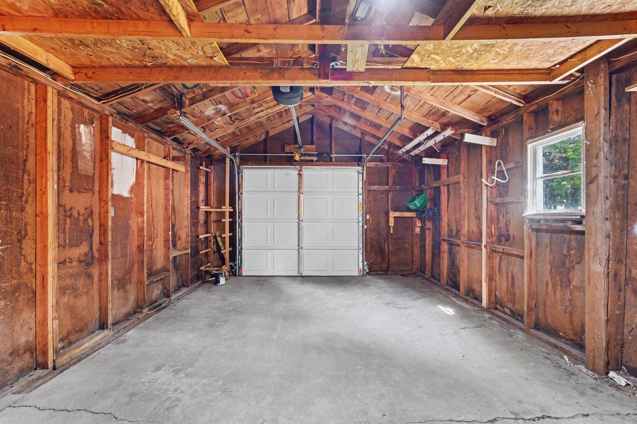 934 Diamond Avenue NE Grand Rapids MI 49503