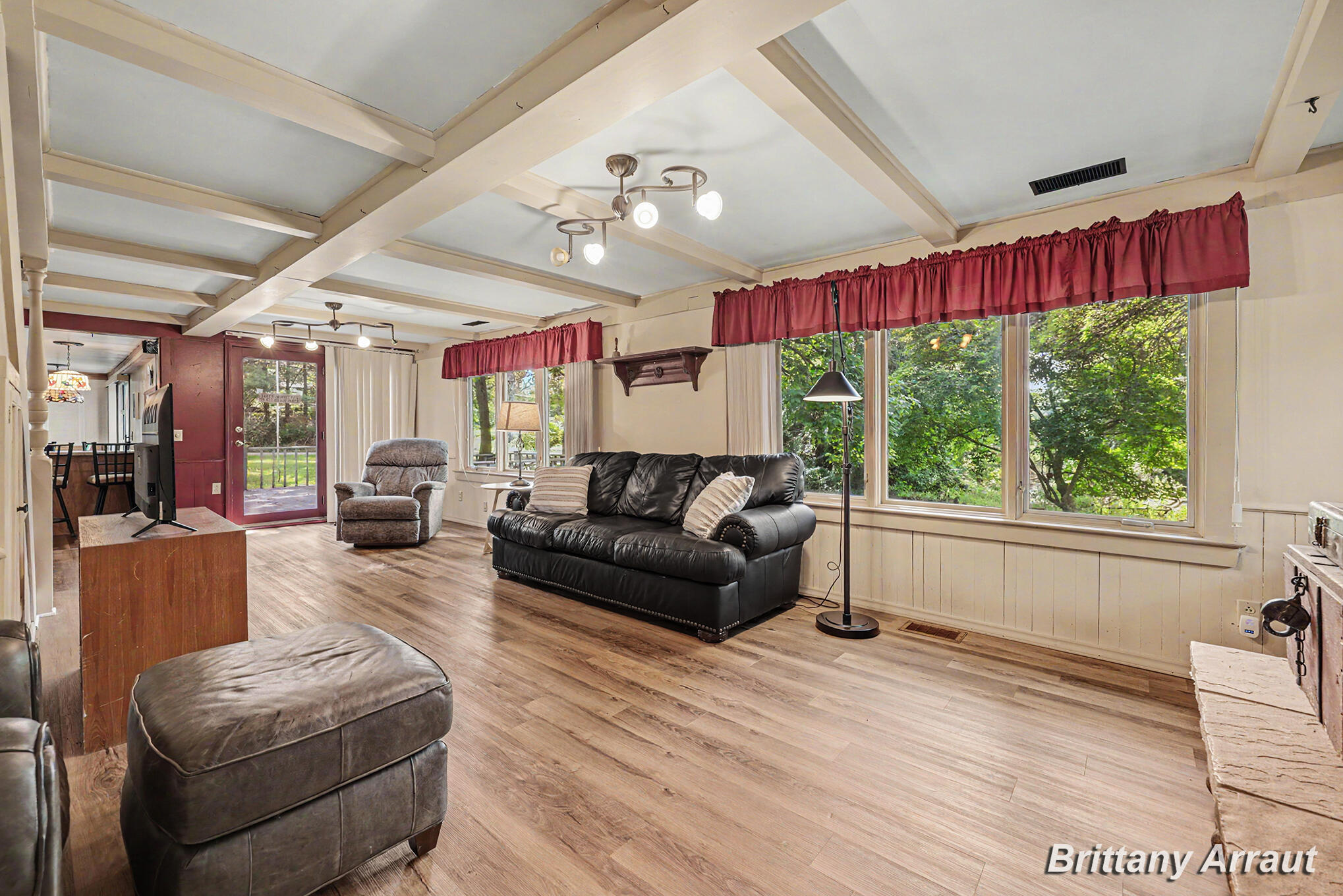 2027 Valentine Street NE Grand Rapids MI 49525