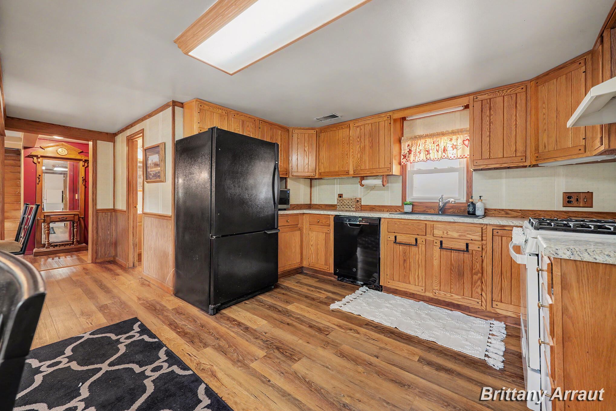 2027 Valentine Street NE Grand Rapids MI 49525