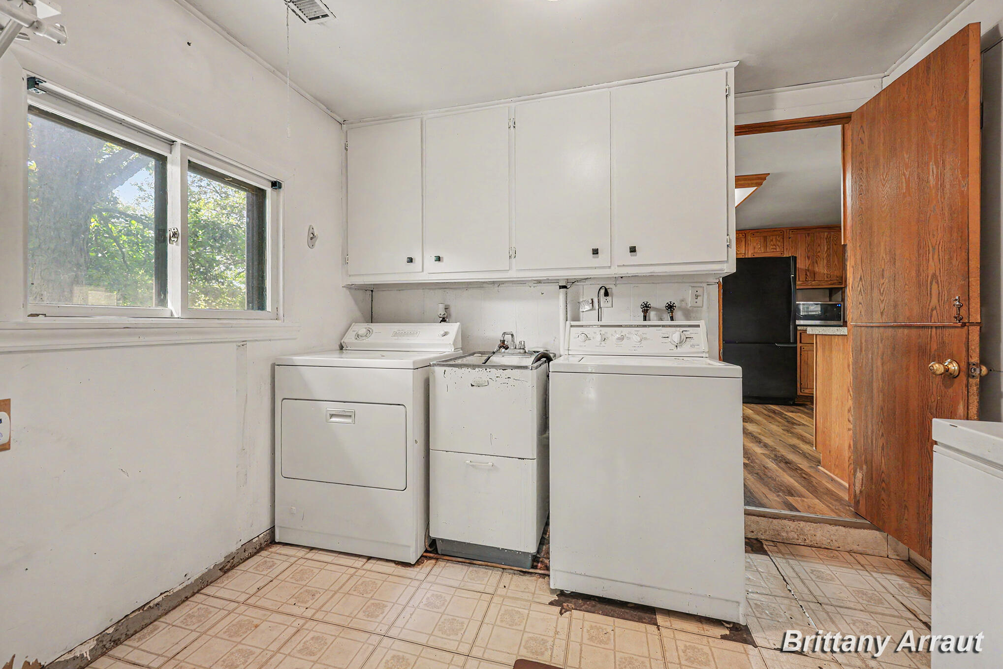 2027 Valentine Street NE Grand Rapids MI 49525