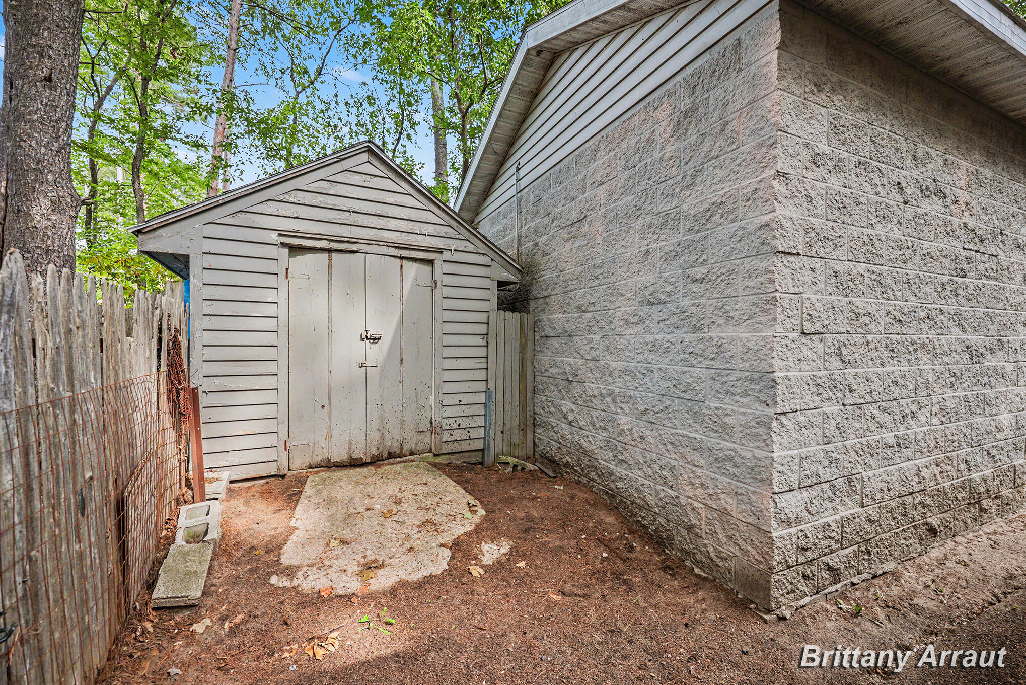 2027 Valentine Street NE Grand Rapids MI 49525