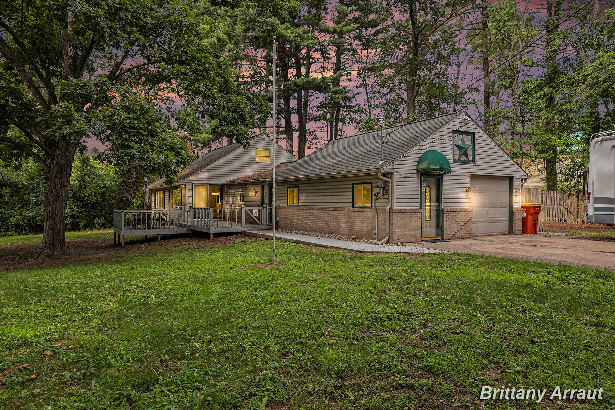 2027 Valentine Street NE Grand Rapids MI 49525