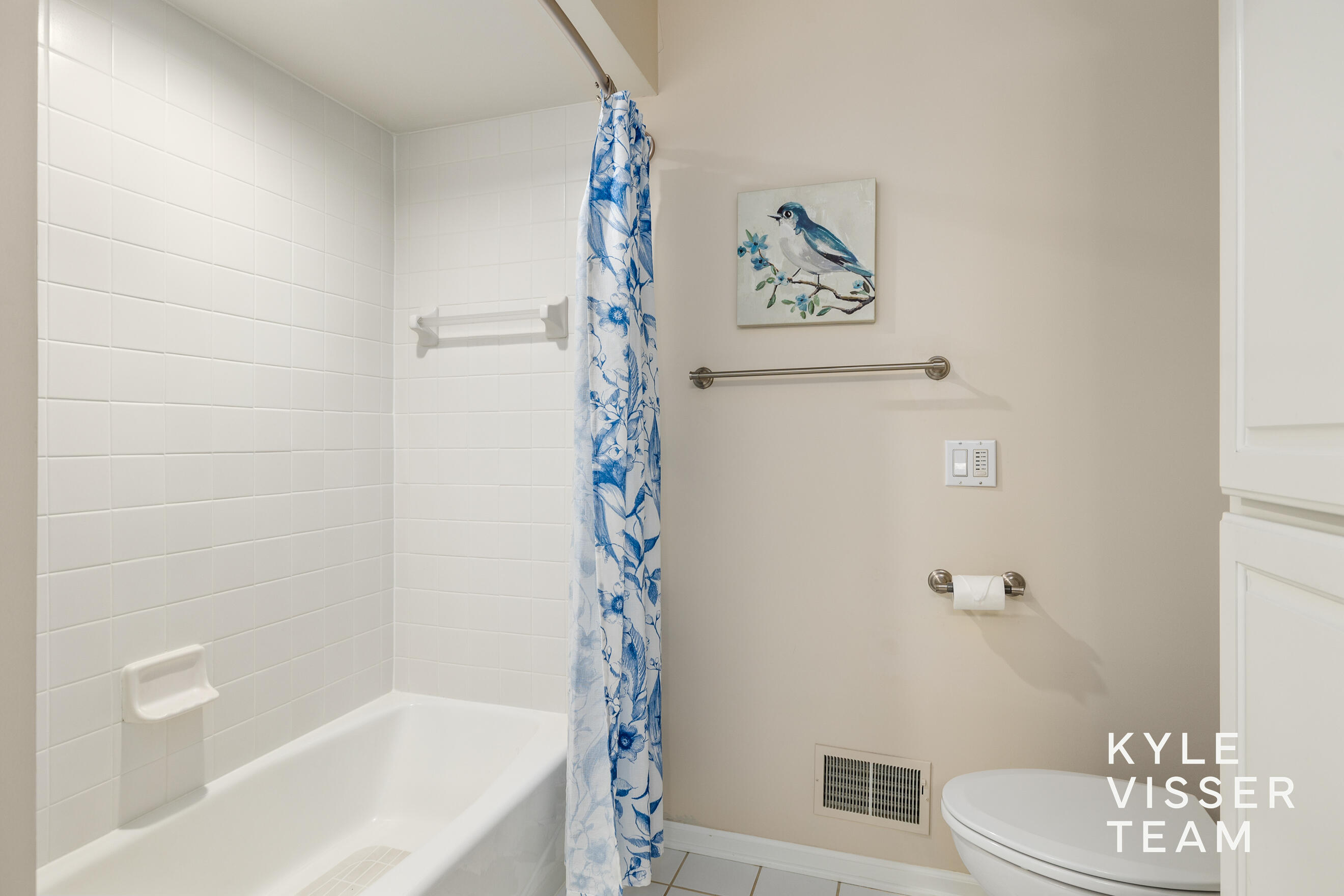4804 Tall Pines Drive SE Grand Rapids MI 49546