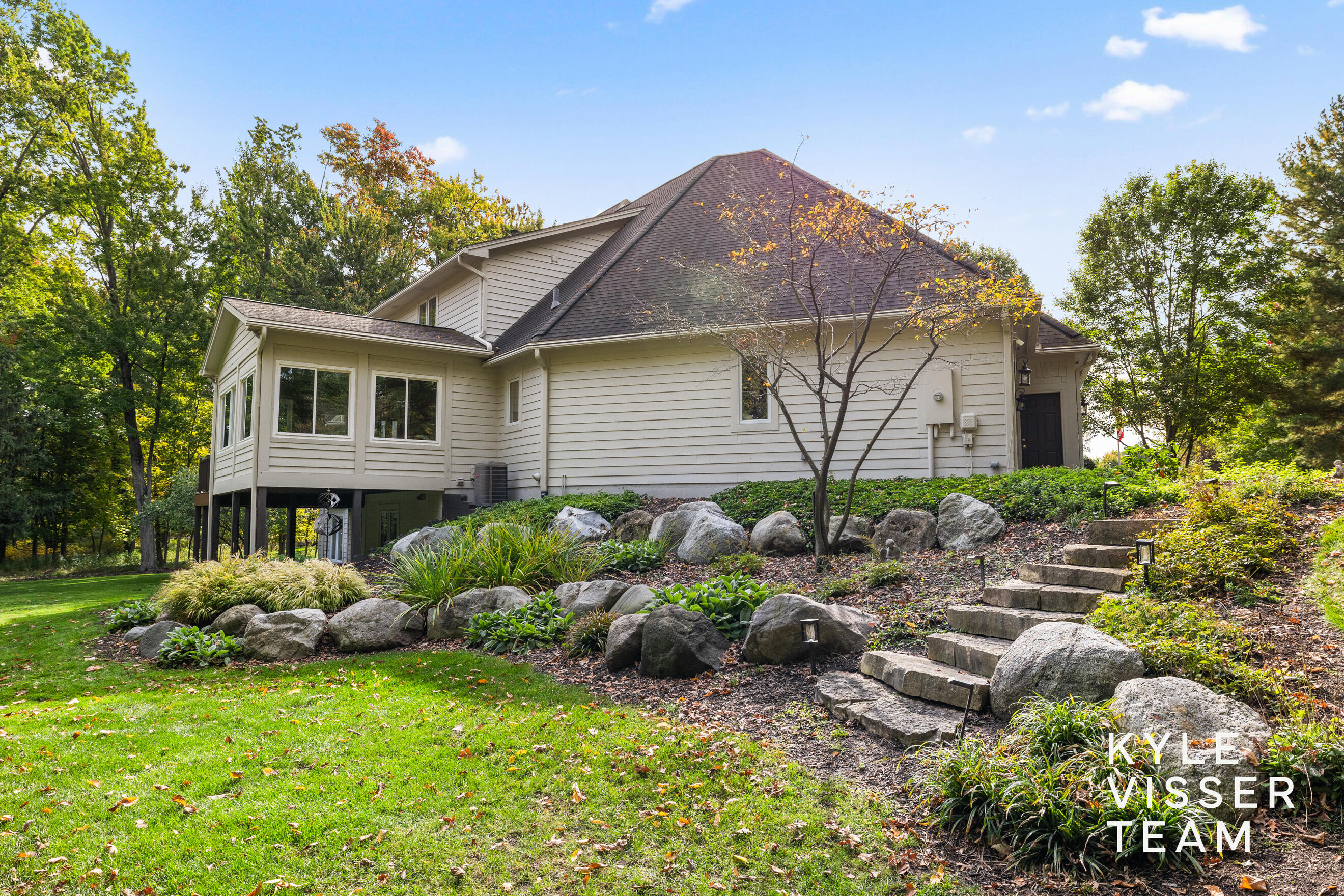 4804 Tall Pines Drive SE Grand Rapids MI 49546