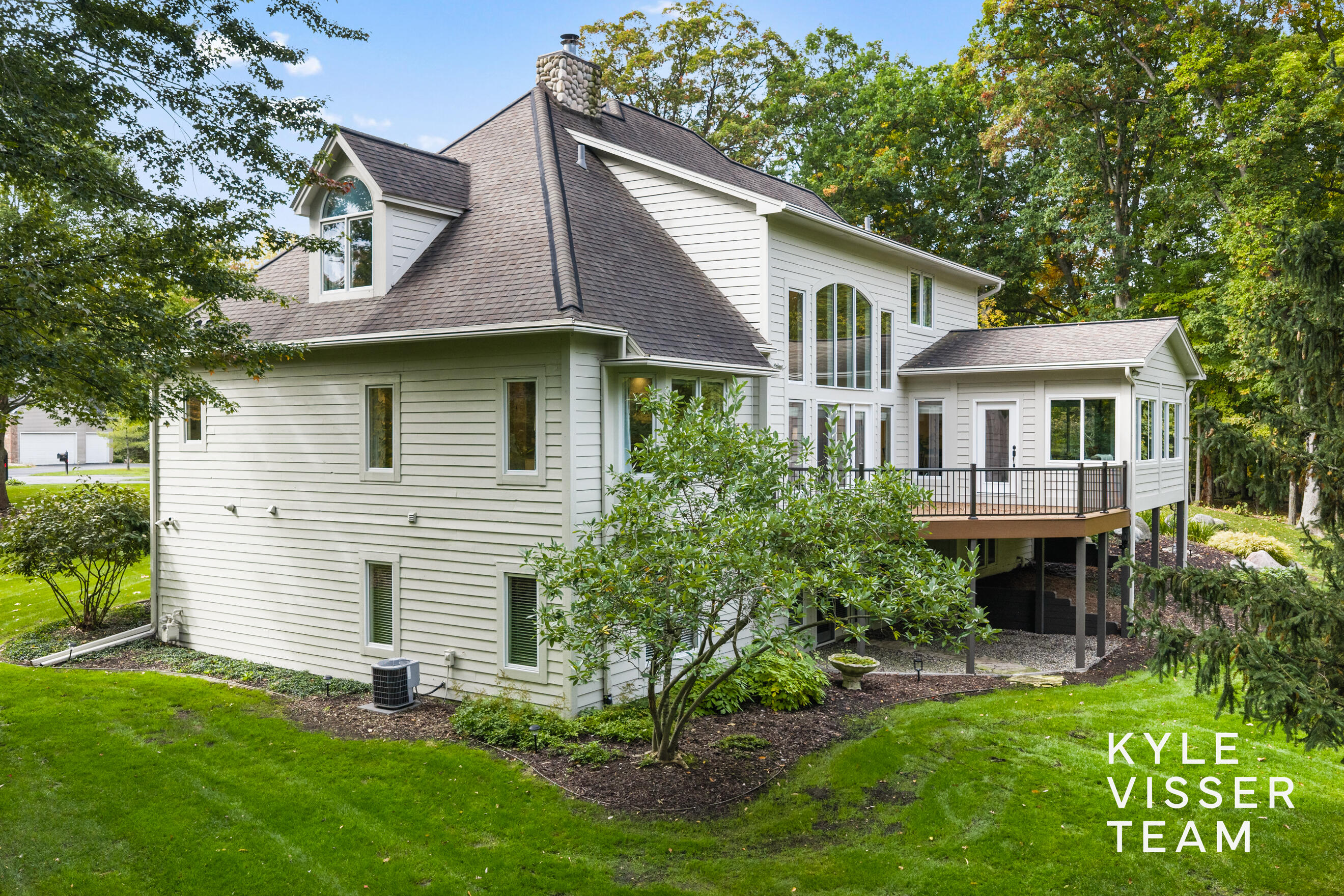 4804 Tall Pines Drive SE Grand Rapids MI 49546
