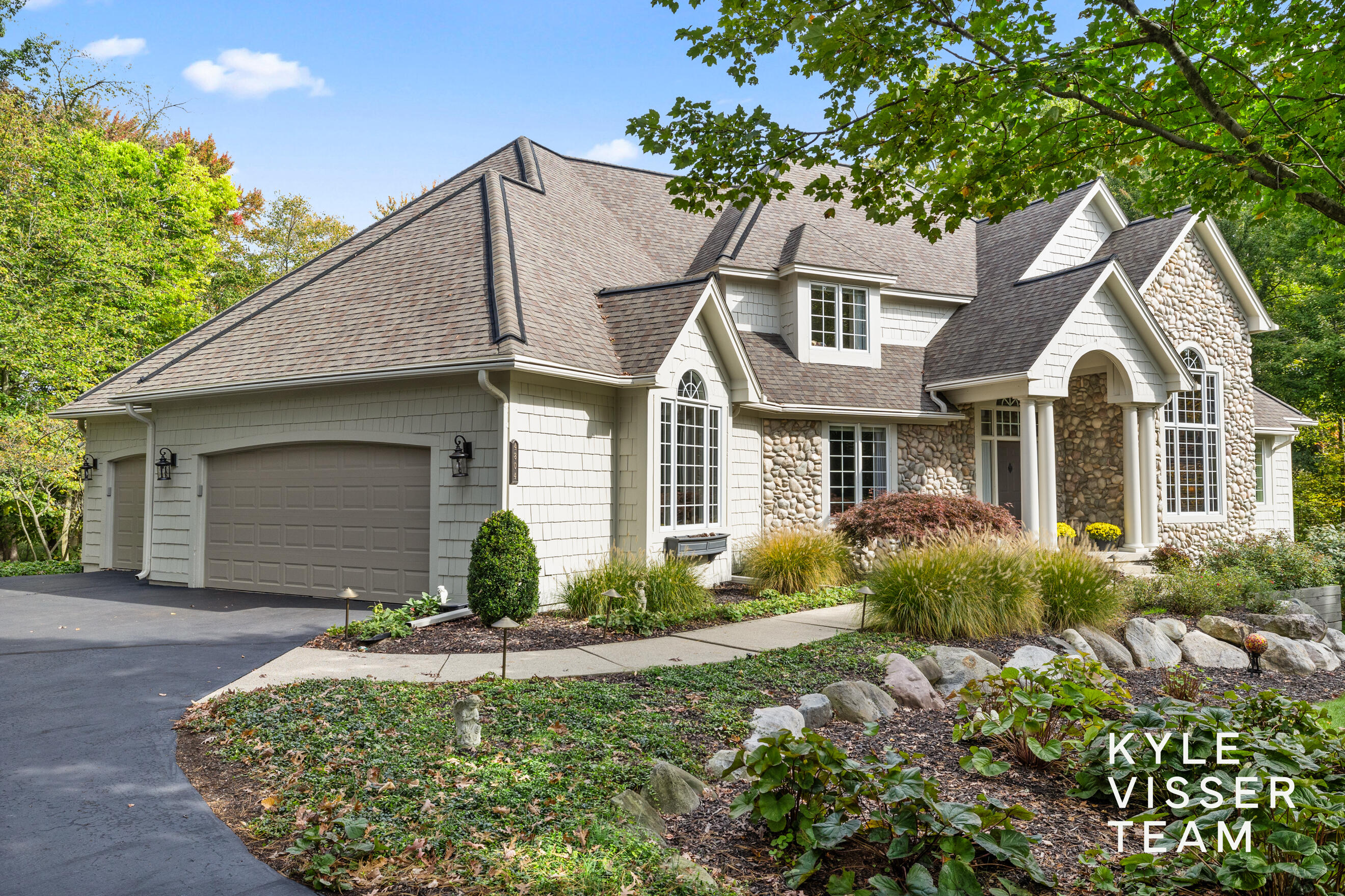 4804 Tall Pines Drive SE Grand Rapids MI 49546