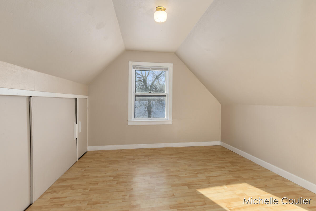 820 5th Street NW Grand Rapids MI 49504