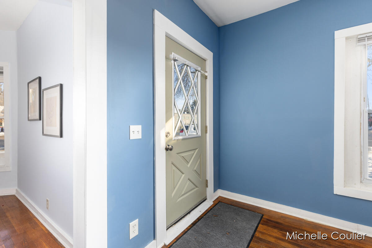 820 5th Street NW Grand Rapids MI 49504