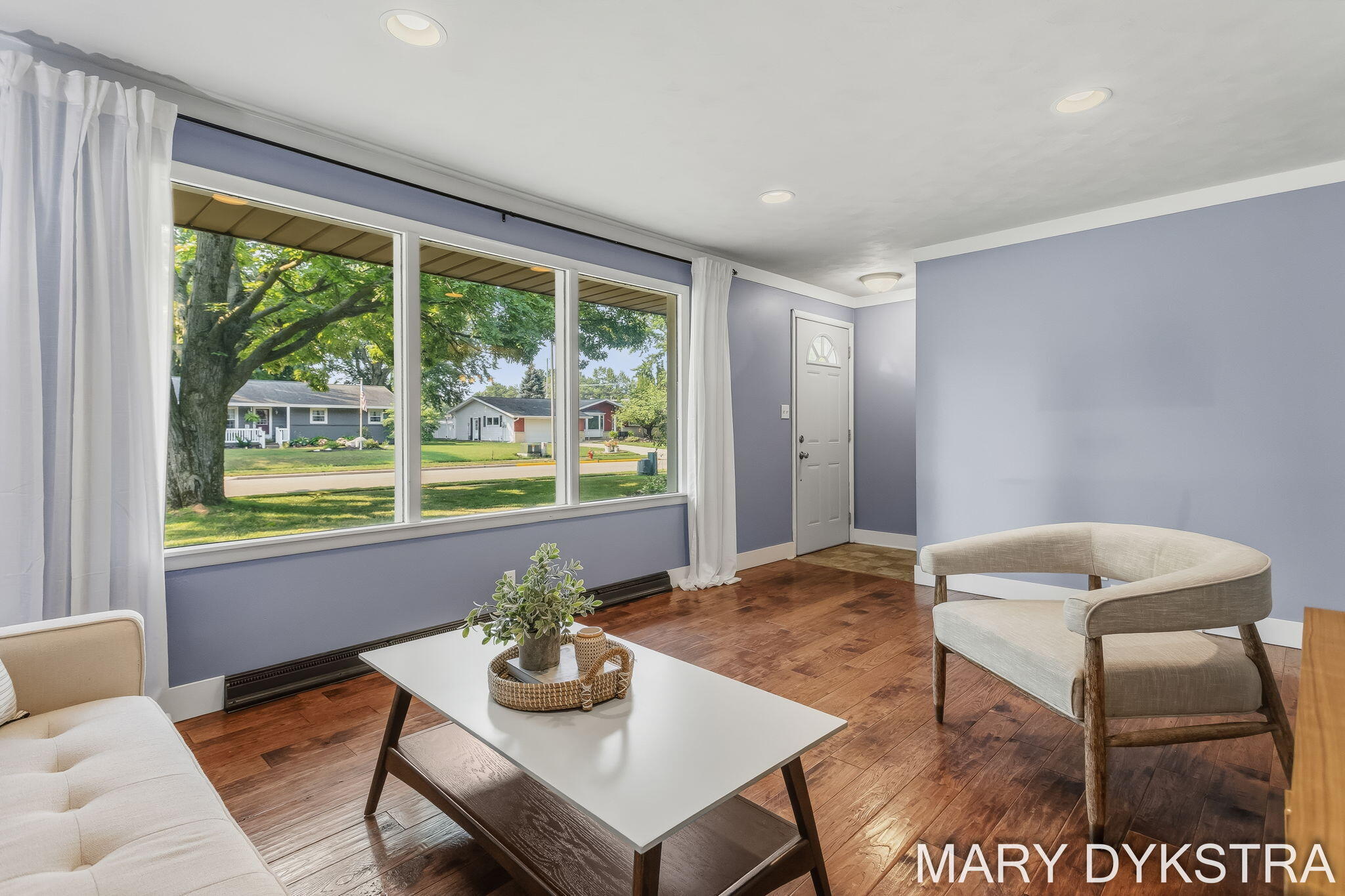 585 Huizenga Avenue Zeeland MI 49464