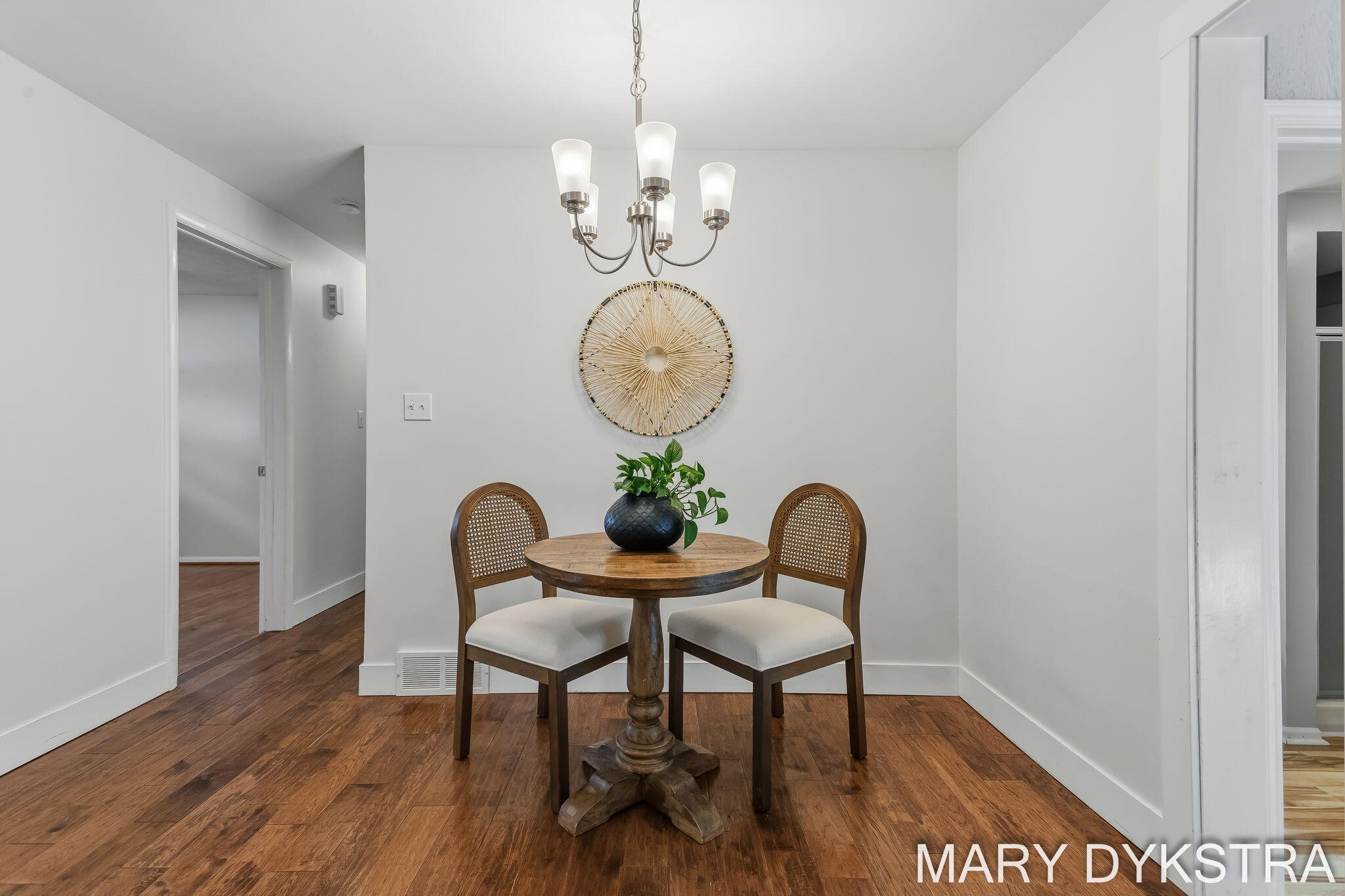 585 Huizenga Avenue Zeeland MI 49464