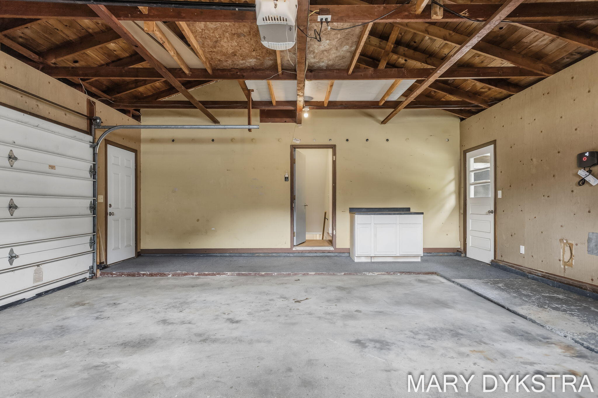585 Huizenga Avenue Zeeland MI 49464
