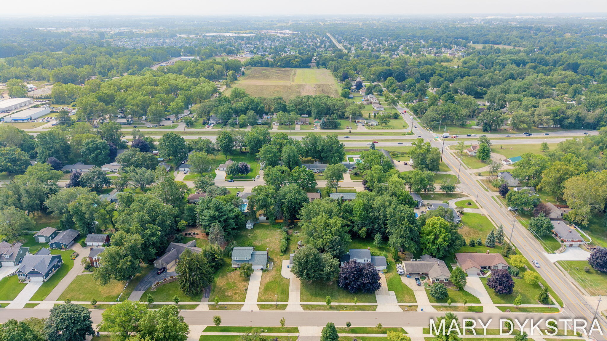 585 Huizenga Avenue Zeeland MI 49464