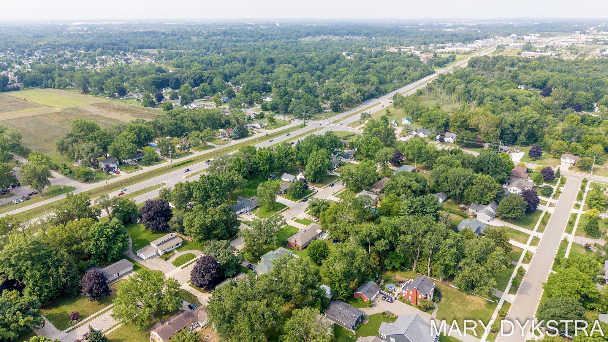 585 Huizenga Avenue Zeeland MI 49464