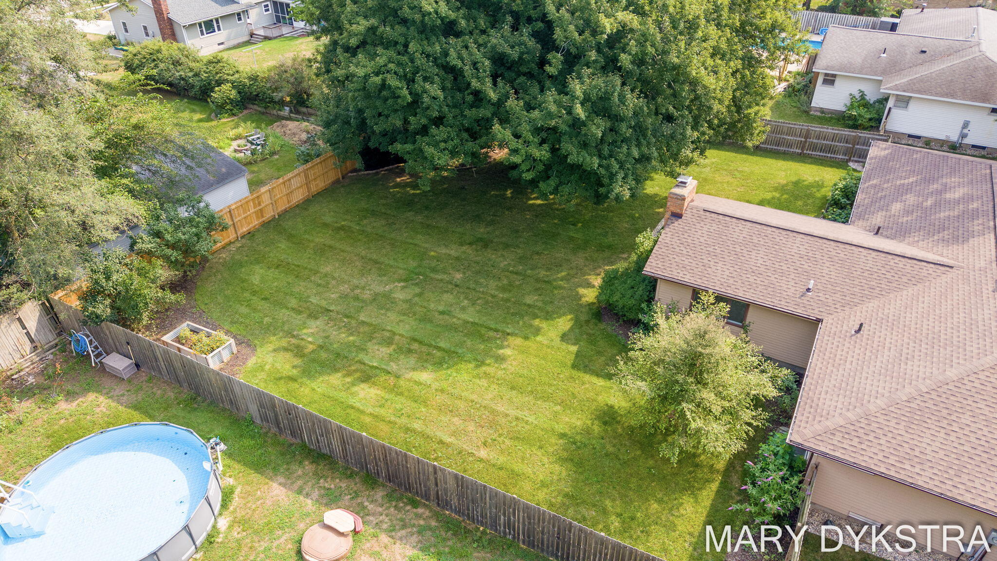 585 Huizenga Avenue Zeeland MI 49464
