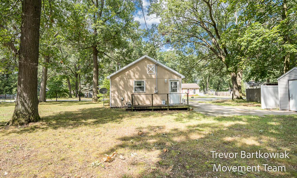 2948 Valley Street Muskegon MI 49444