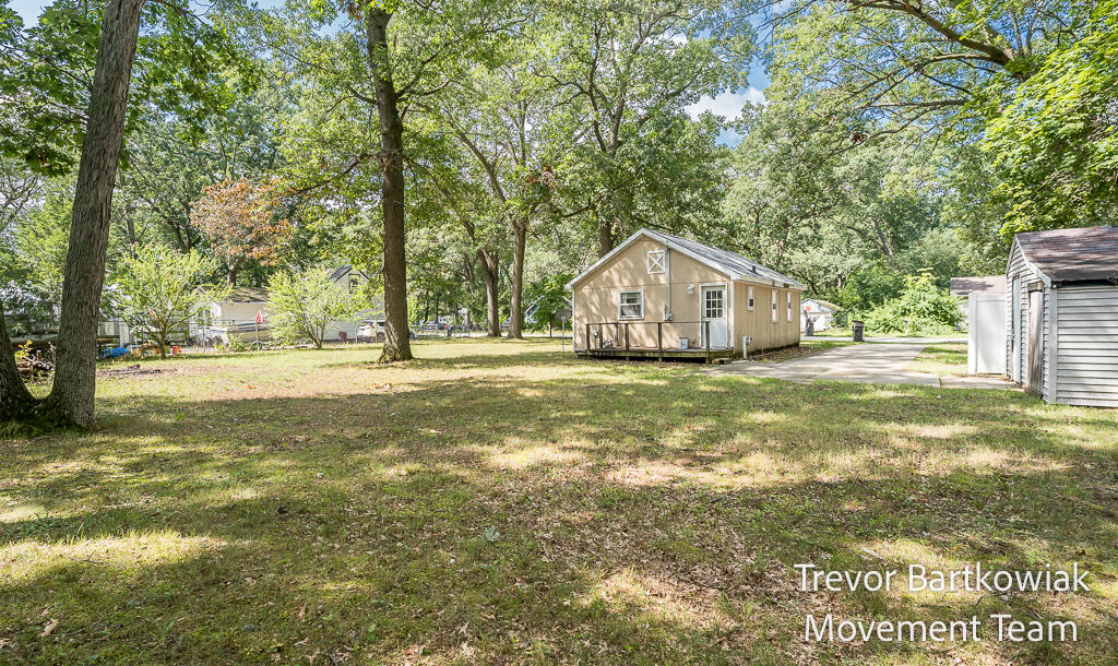 2948 Valley Street Muskegon MI 49444