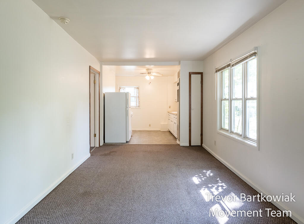 2948 Valley Street Muskegon MI 49444