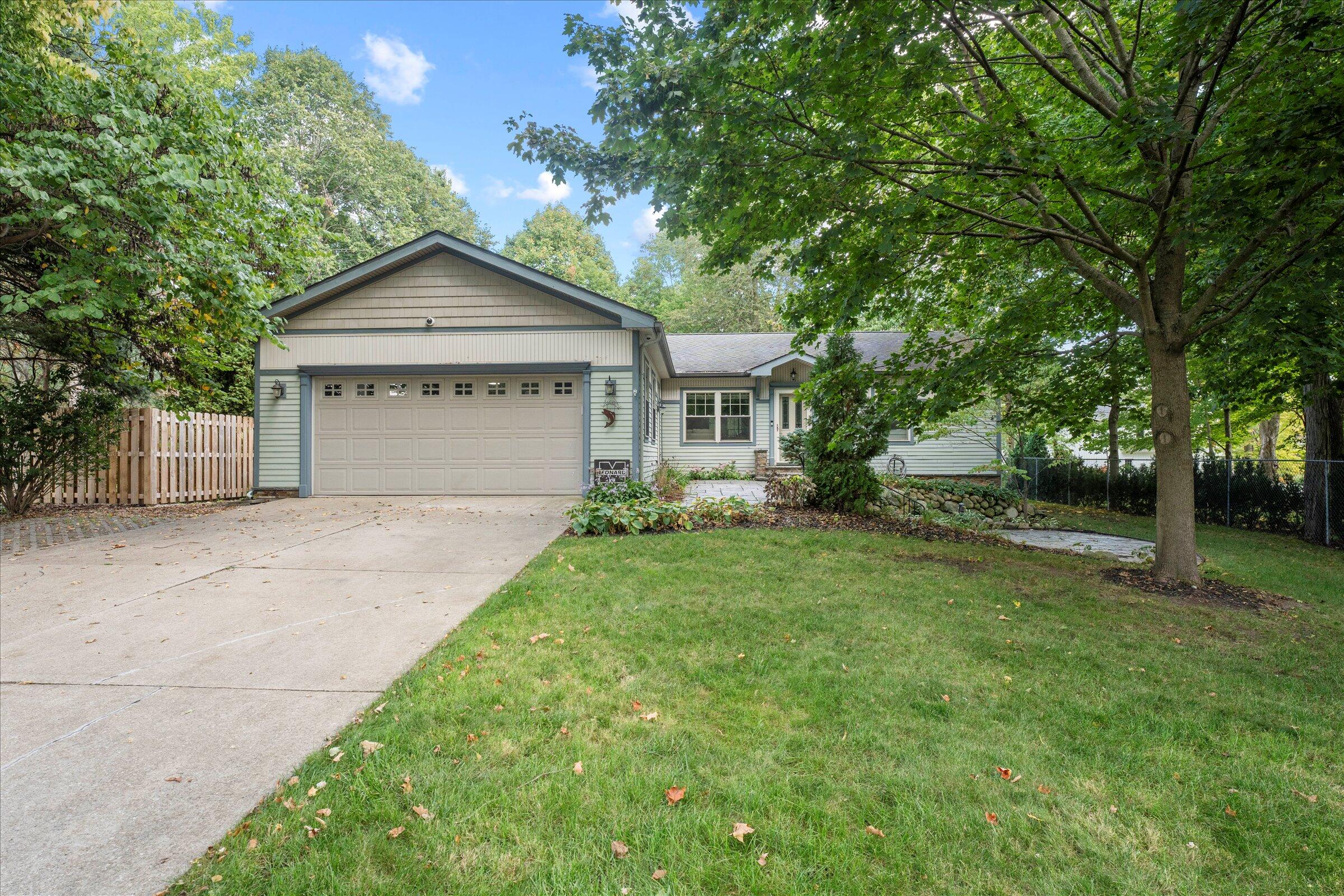 61271 Lenawee Road Cassopolis MI 49031