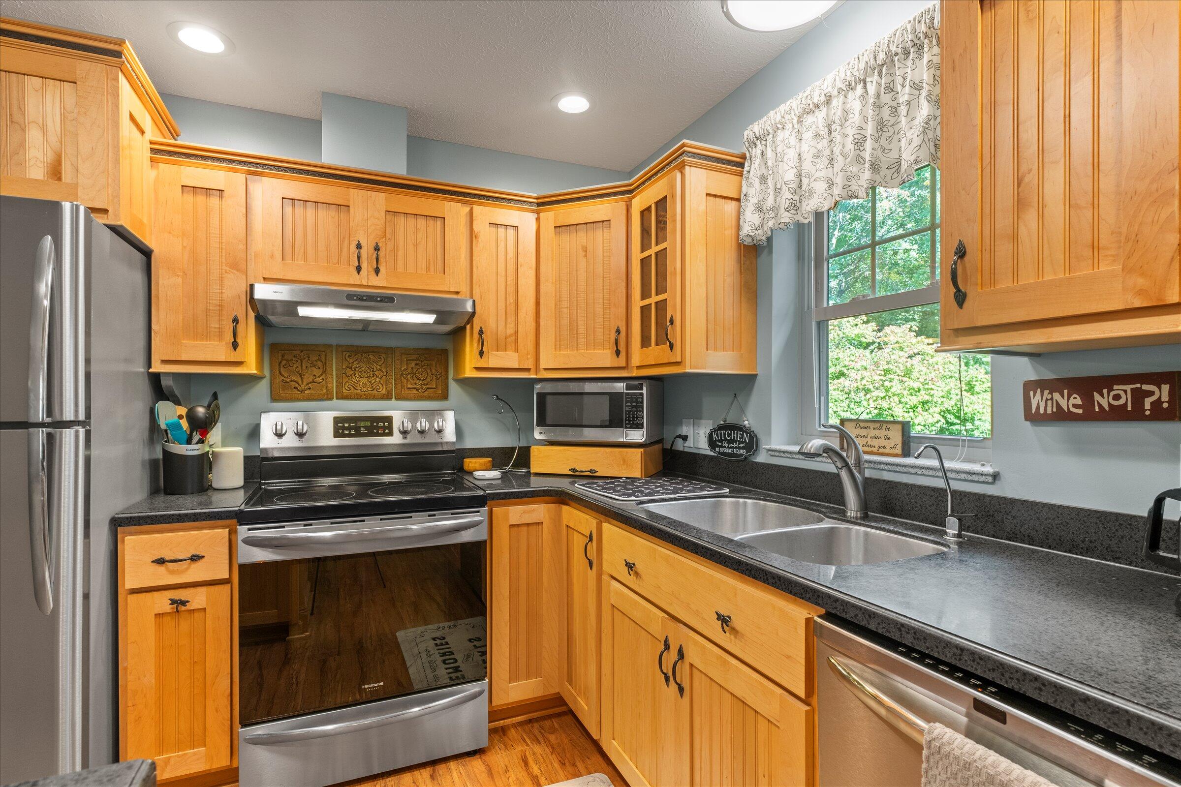 61271 Lenawee Road Cassopolis MI 49031