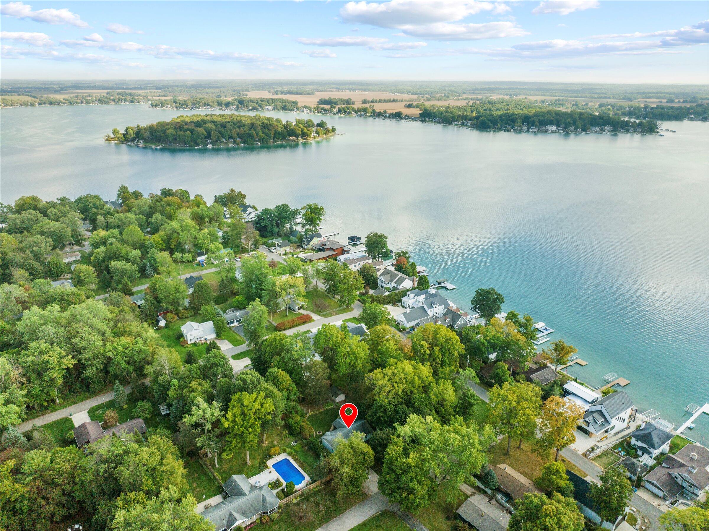 61271 Lenawee Road Cassopolis MI 49031