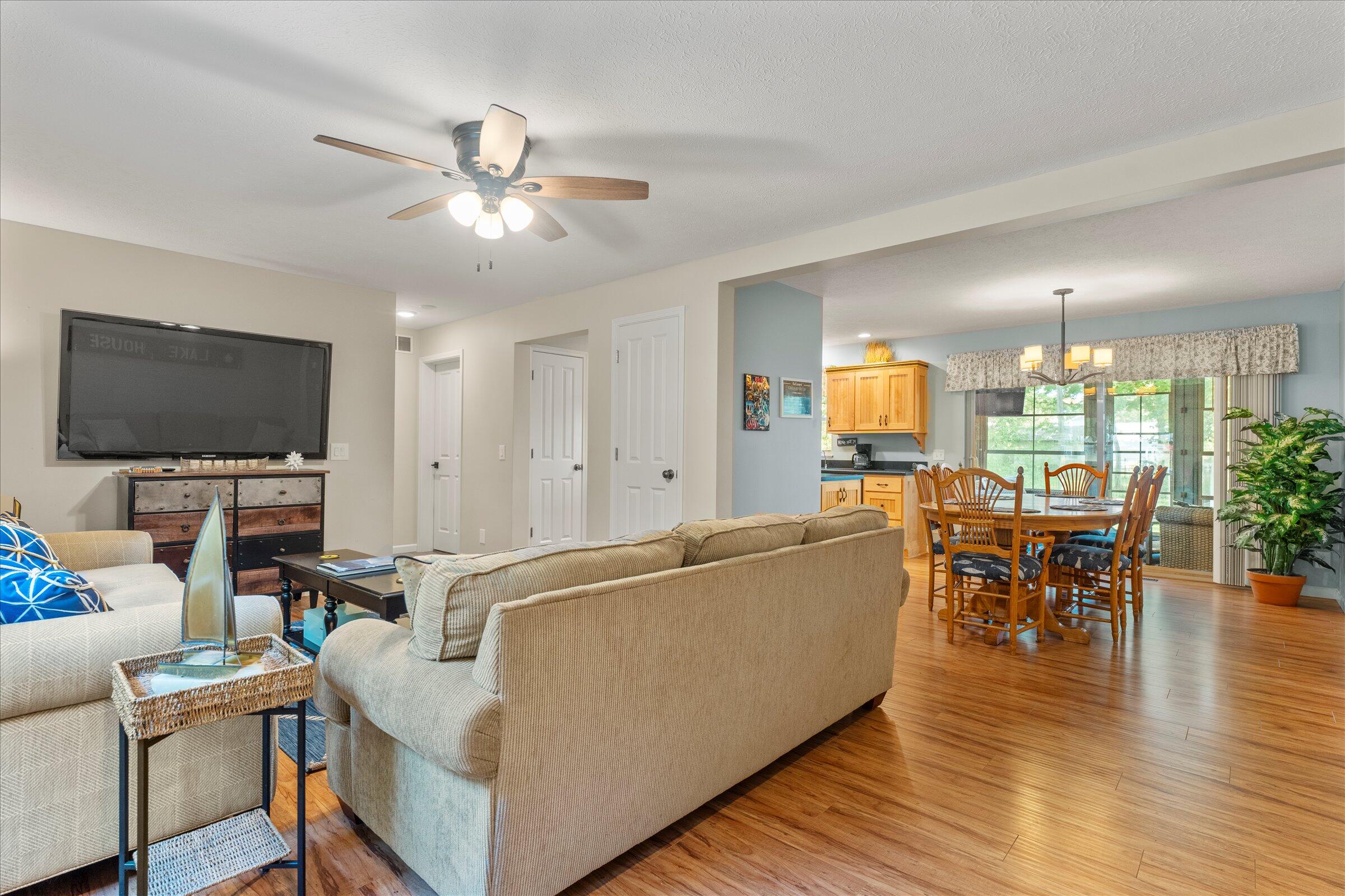 61271 Lenawee Road Cassopolis MI 49031