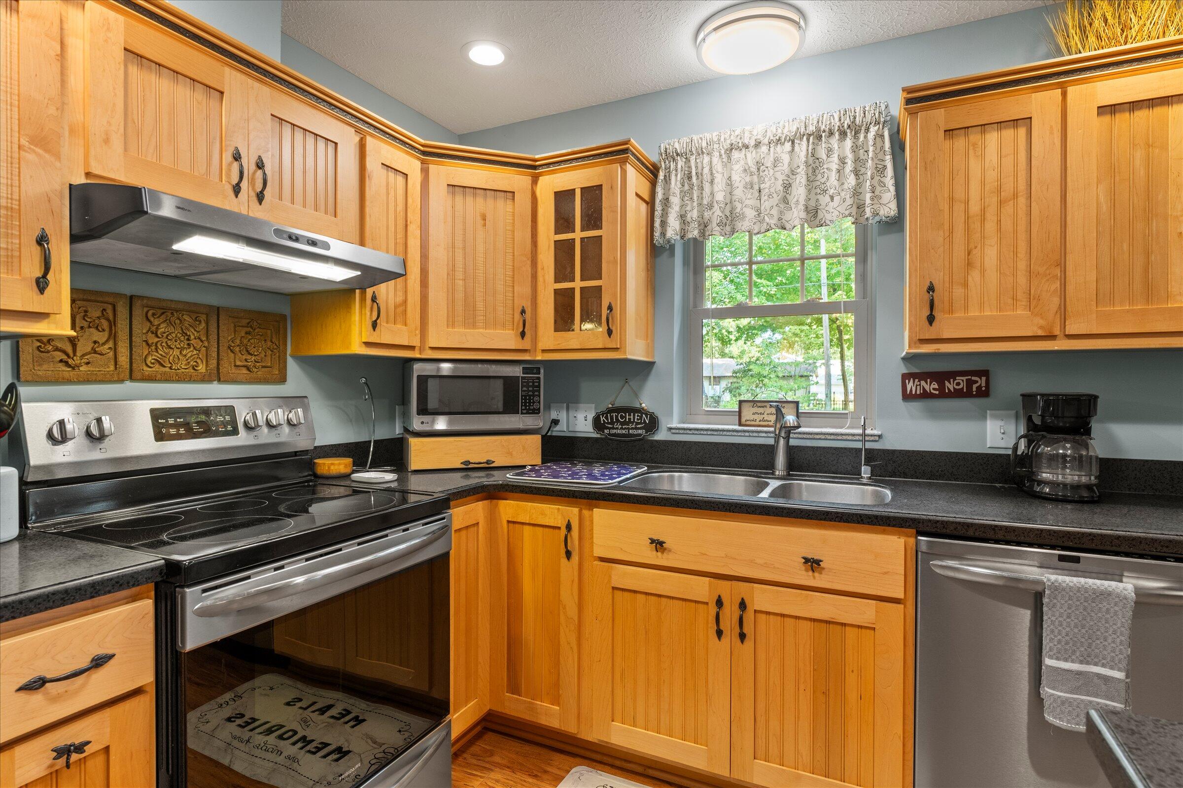 61271 Lenawee Road Cassopolis MI 49031