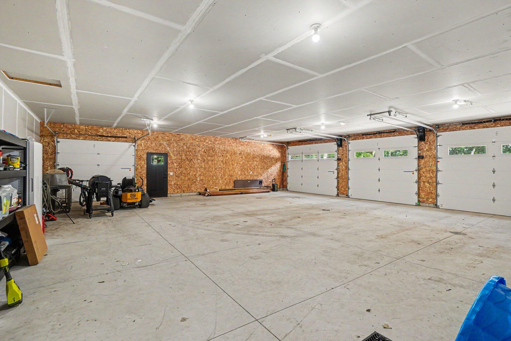155 N Park Street Muskegon MI 49442