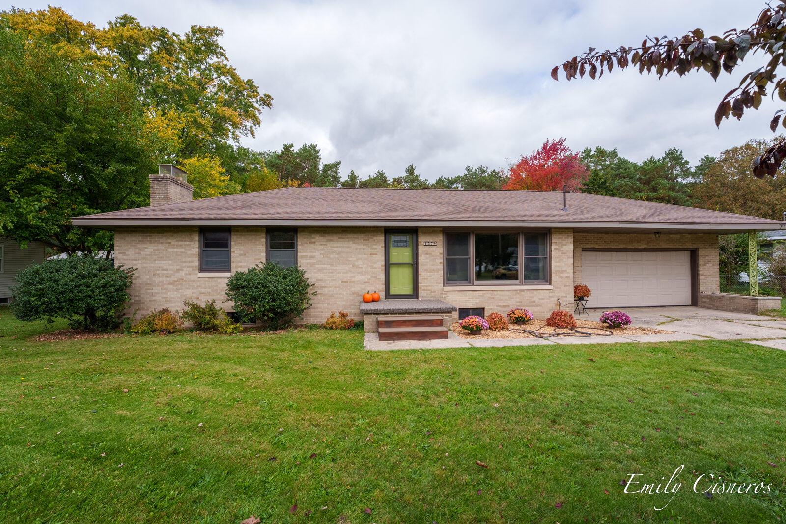 1374 Wagner Avenue Muskegon MI 49445