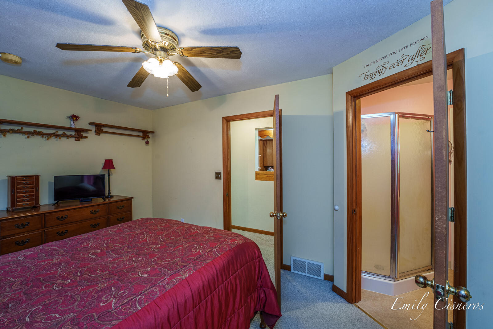 1374 Wagner Avenue Muskegon MI 49445