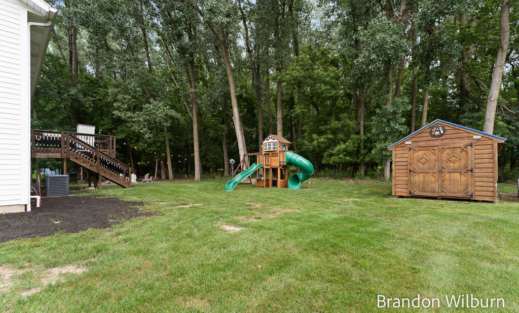 938 Kusterer Drive NW Grand Rapids MI 49534