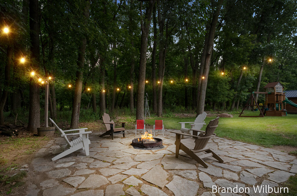 938 Kusterer Drive NW Grand Rapids MI 49534