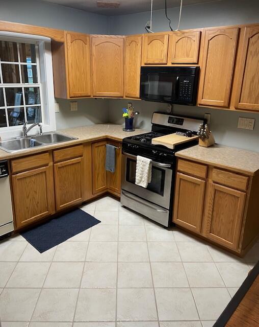 1234 W Giles Road Muskegon MI 49445