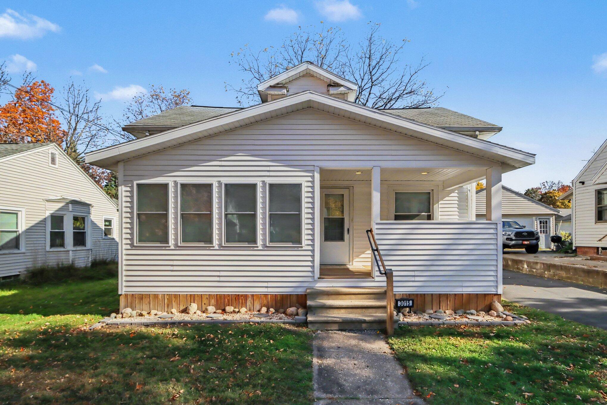 3015 Whittier Drive Kalamazoo MI 49001