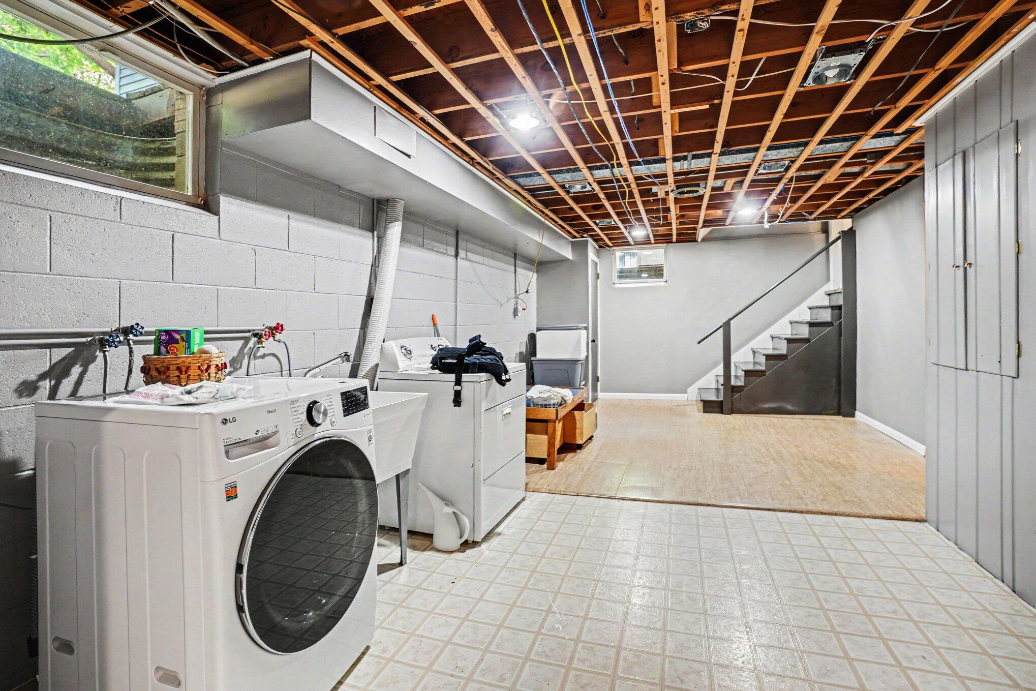 5236 Ridgebrook Drive Portage MI 49002