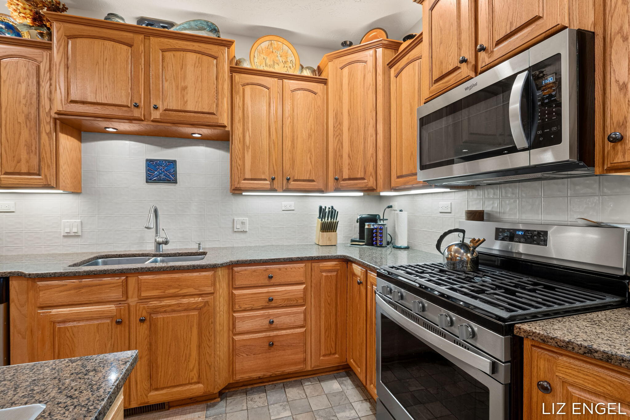 6908 Shore Drive Fennville MI 49408