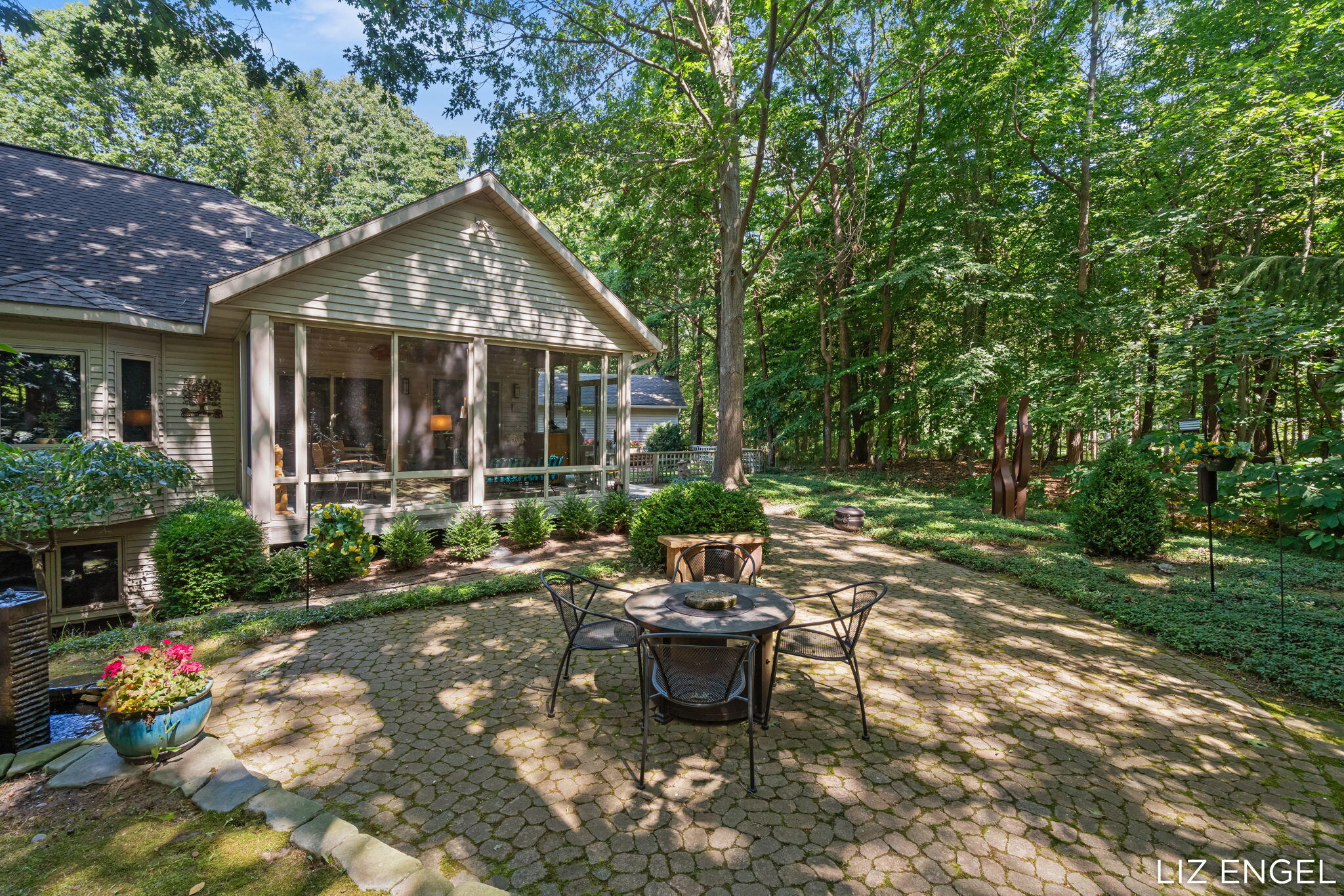 6908 Shore Drive Fennville MI 49408