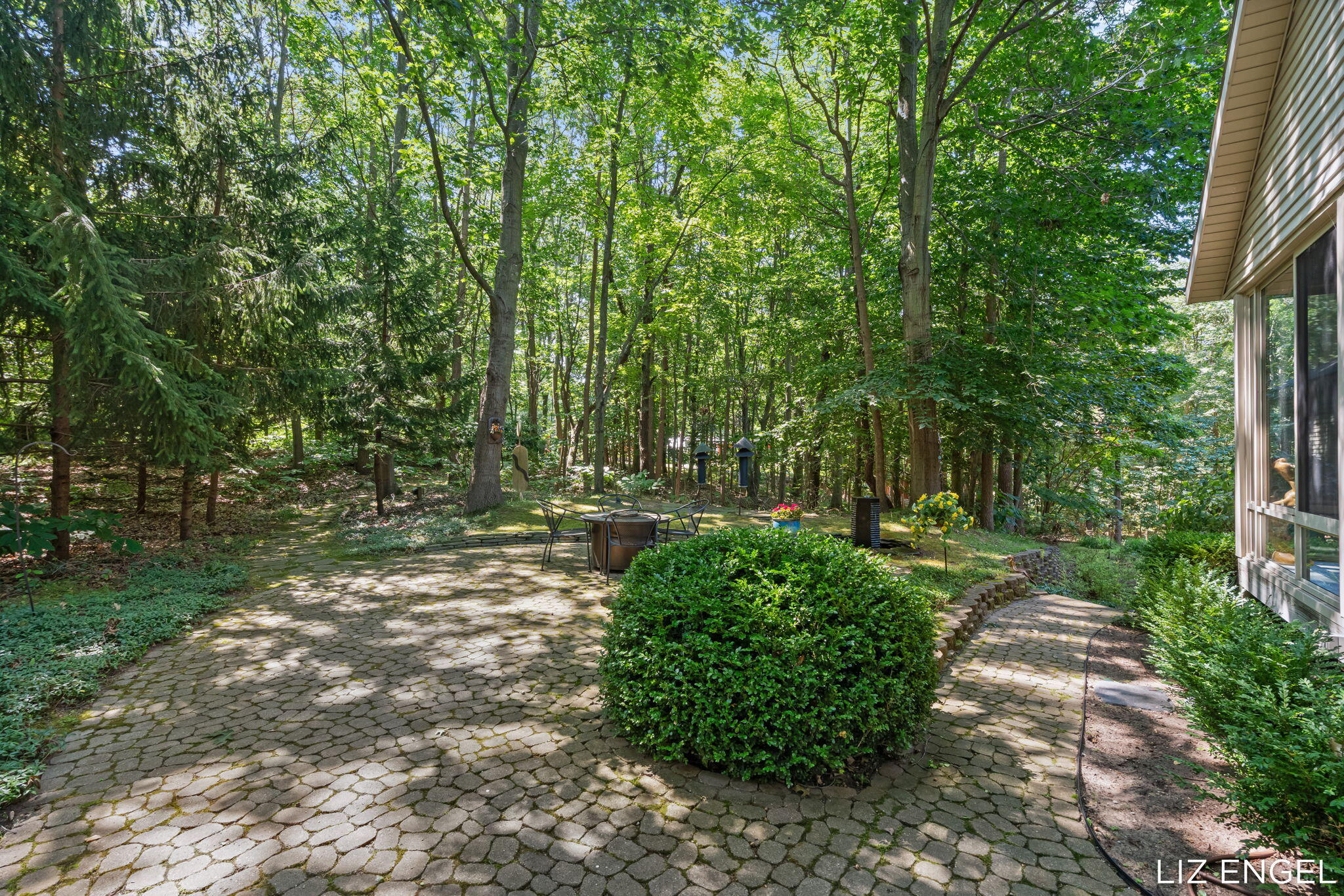 6908 Shore Drive Fennville MI 49408