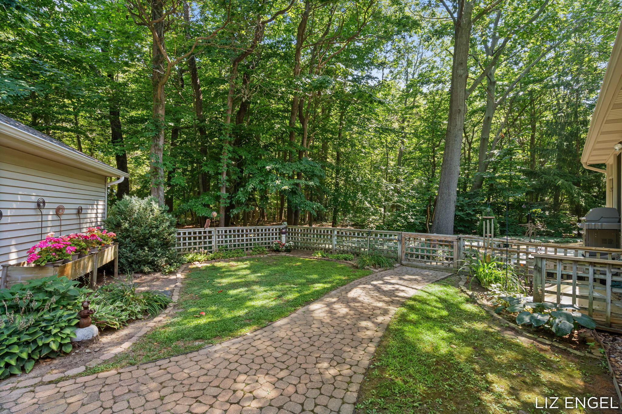 6908 Shore Drive Fennville MI 49408