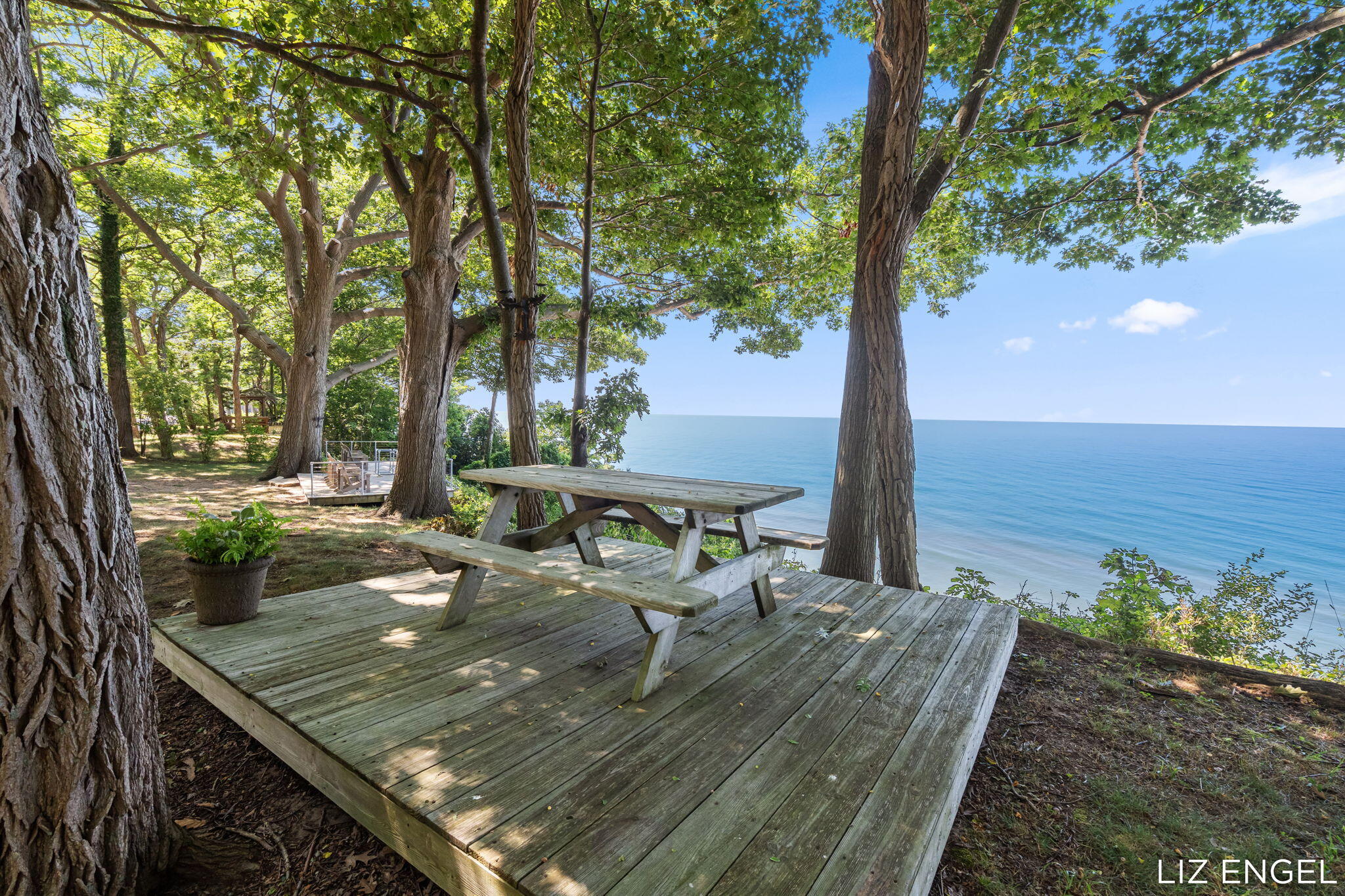 6908 Shore Drive Fennville MI 49408