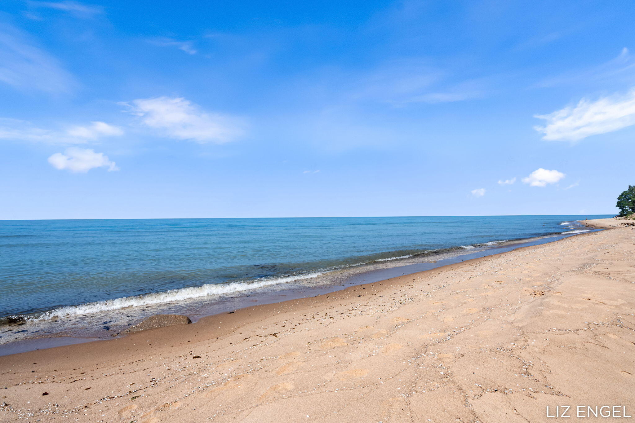 6908 Shore Drive Fennville MI 49408