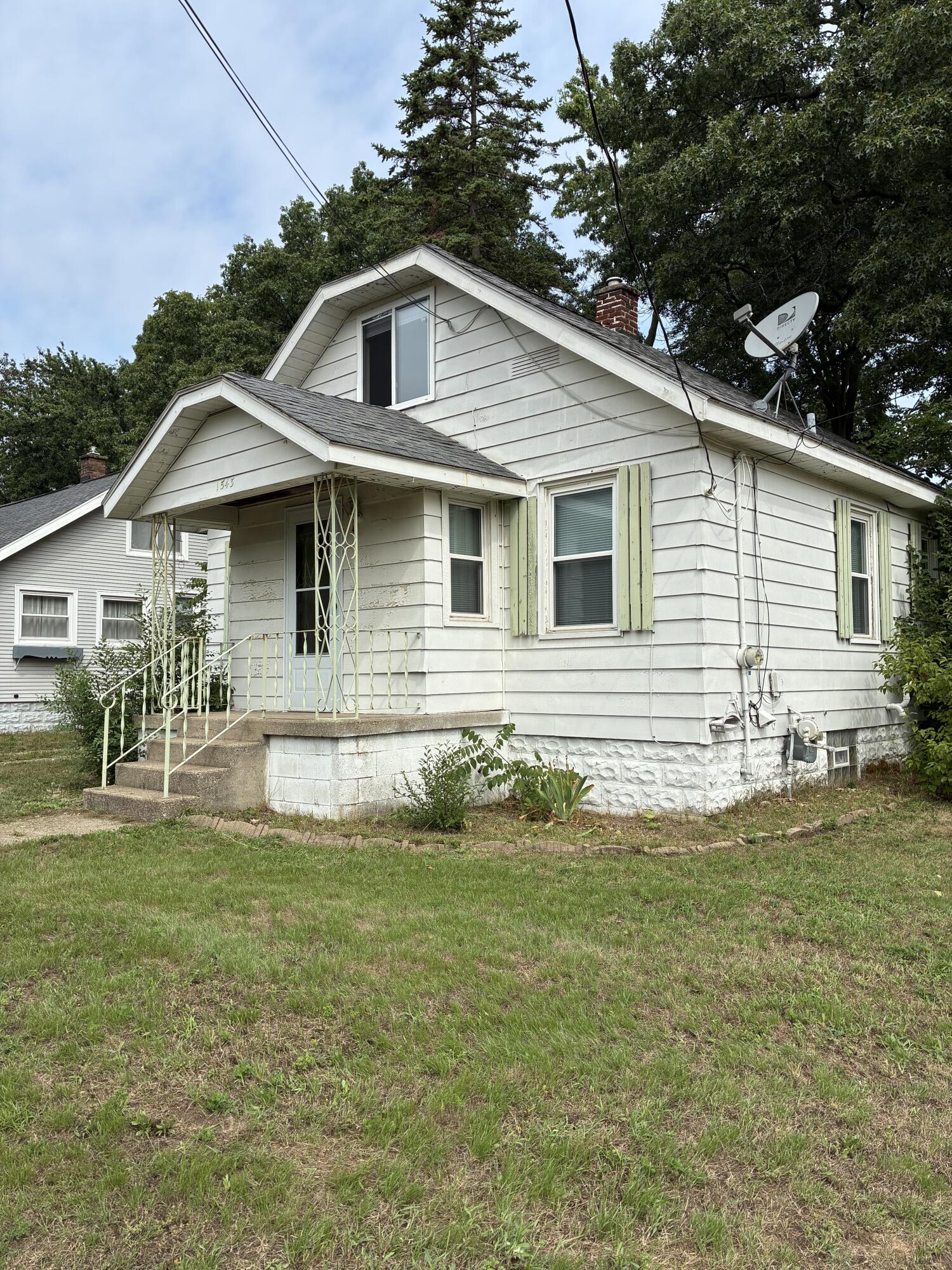 1543 NE Mason Street NE Grand Rapids MI 49503
